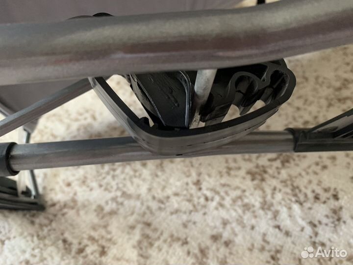 Шезлонг для новорожденных luxmom