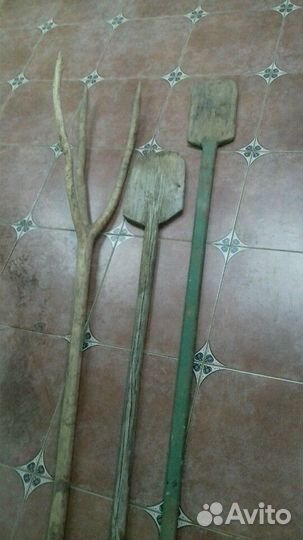 Старинные вилы и садок деревенские