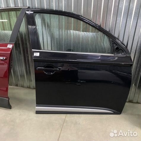 Дверь передняя правая Mitsubishi Outlander 3 GF