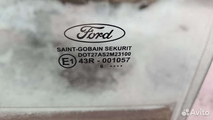 Стекло задней правой двери Фокус 2 универсал
