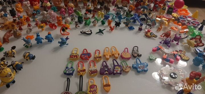 Мешок игрушек (киндер и другие)