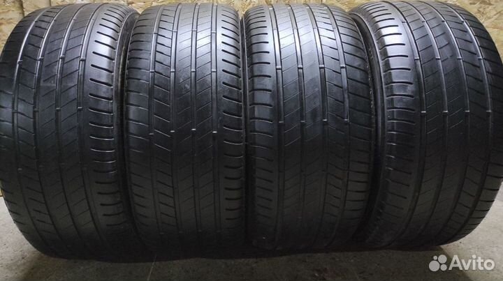 Bridgestone Alenza 001 275/45 R20 и 305/40 R20 101