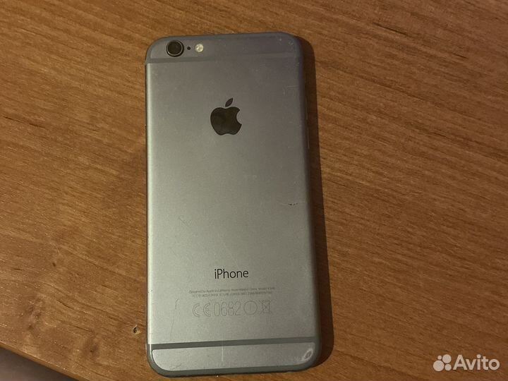 Телефон iPhone 6s