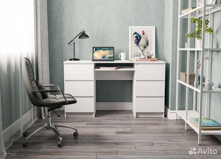 Письменный стол белый