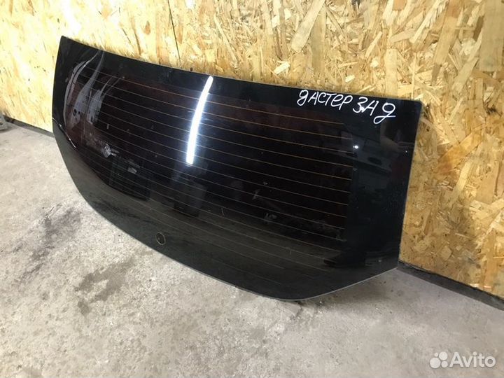 Стекло двери багажника Renault Duster универсал