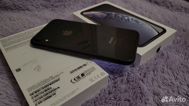 iPhone Xr, 64 ГБ
