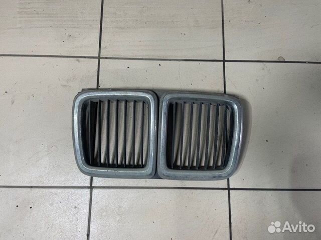 Ноздри Bmw 730I E32 M30B30 1987