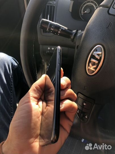 iPhone SE (2020), 64 ГБ