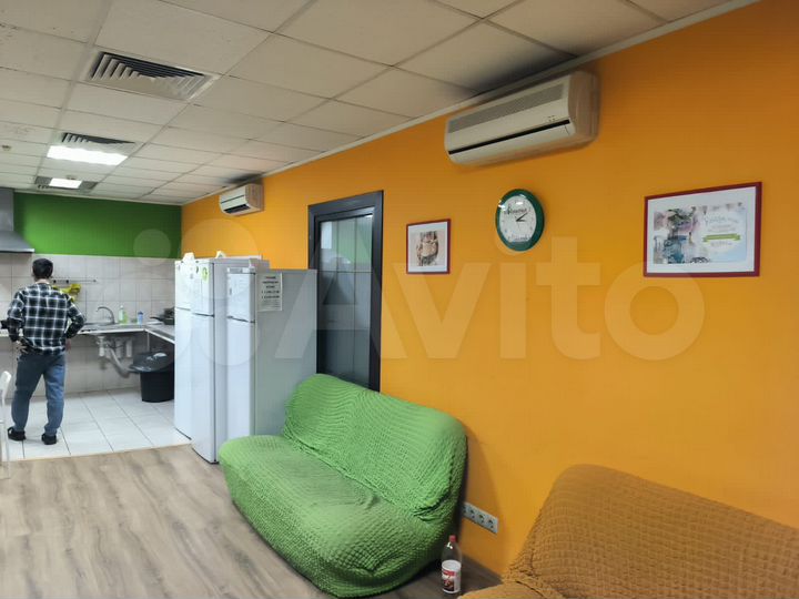 Комната 13 м², 1/4 эт.