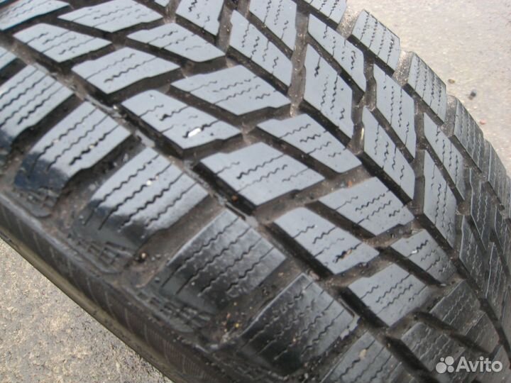 Bridgestone Blizzak LM-22 185/55 R15
