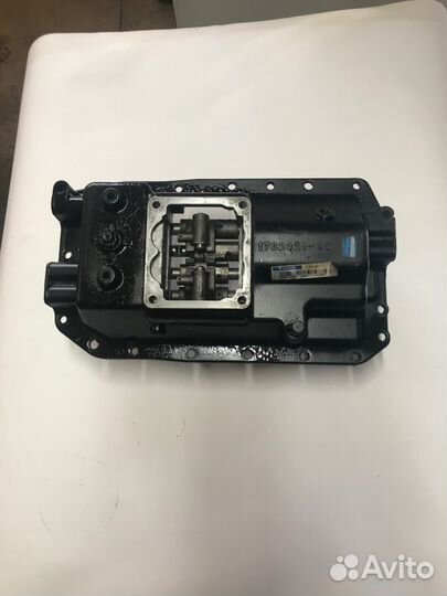 Крышка кпп Фотон-1099 в сборе с вилками 1702021-53