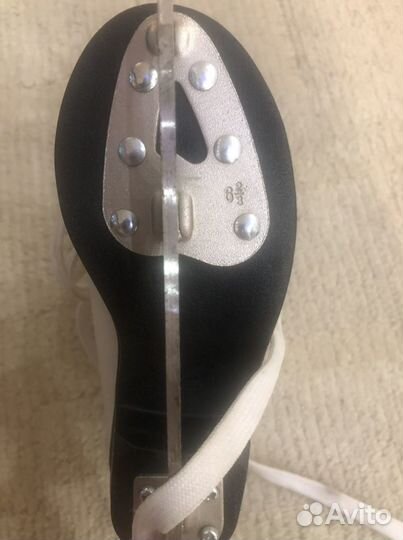 Коньки детские и взрослые