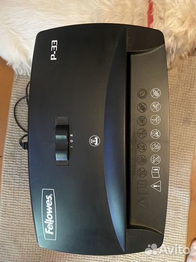 Шредер для бумаги Fellowes