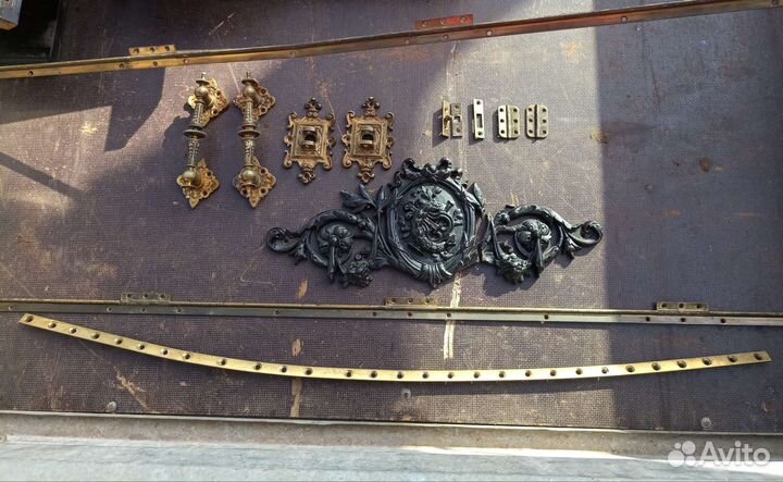 Запчасти и фурнитура от пианино