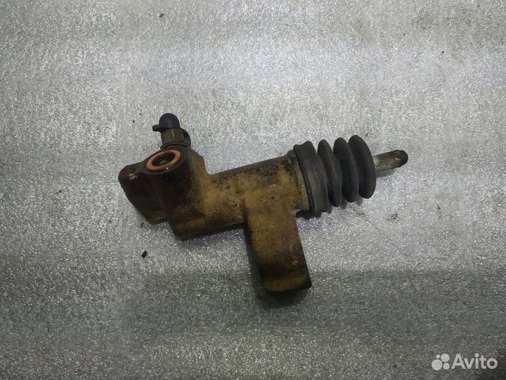 Цилиндр сцепления рабочий Ниссан Альмера, Примера