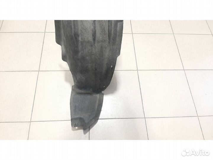 Подкрылок задний правый volkswagen touran 3