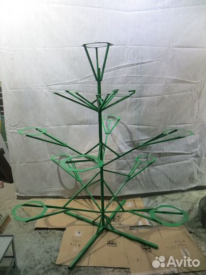 Подставка под цветы пирамида