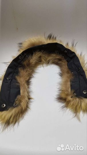 Воротник из натурального меха енота