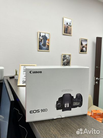 Canon EOS 250D Kit EF-S18-55mm f/4-5.6IS STM Black