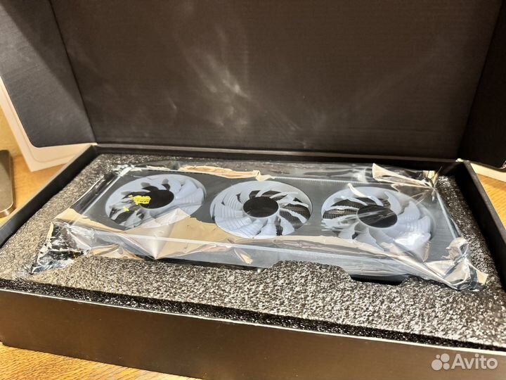 Видеокарта Gigabyte RTX 3060 vision OC