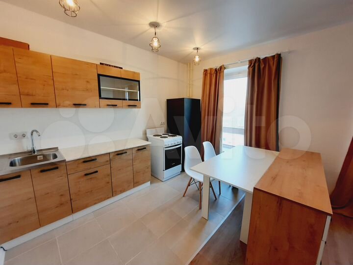 2-к. квартира, 54 м², 6/17 эт.