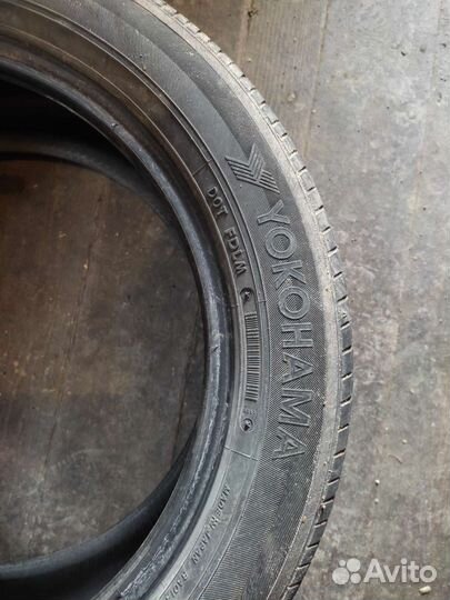 Yokohama Bluearth ES32 215/55 R17