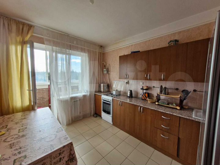 3-к. квартира, 74 м², 3/9 эт.