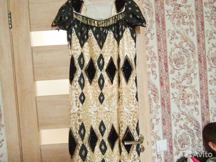 Национальное платье узбекское