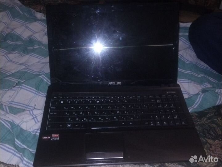 Ноутбук asus