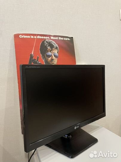 Монитор LG Flatron E224C