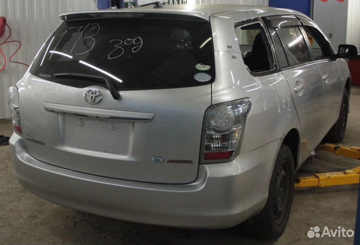 Ручка открывания бензобака Toyota Corolla Fielder NZE141 1NZ-FE