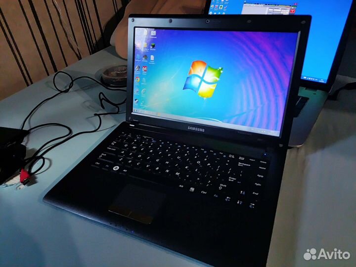 Samsung np-r425-ju04ru