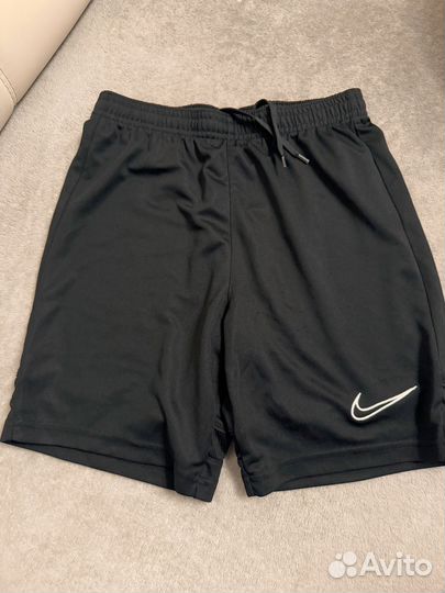 Шорты nike