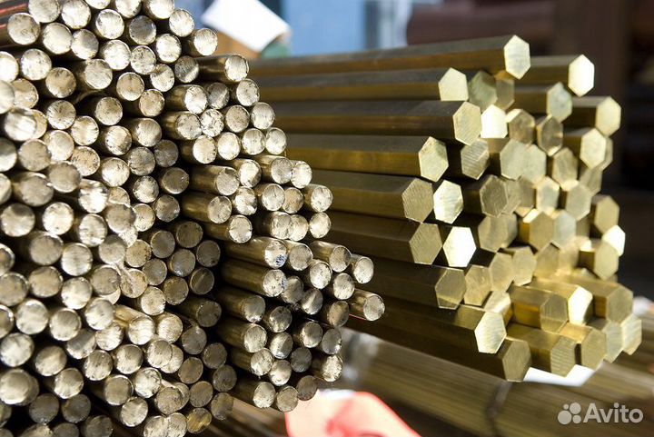 Шестигранник латунный