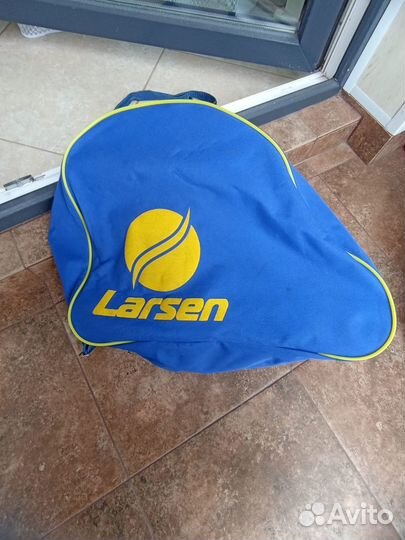 Коньки хоккейные Larsen. 41 размер