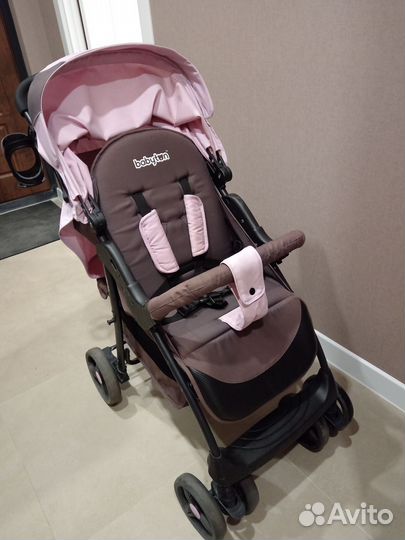 Коляска прогулочная
