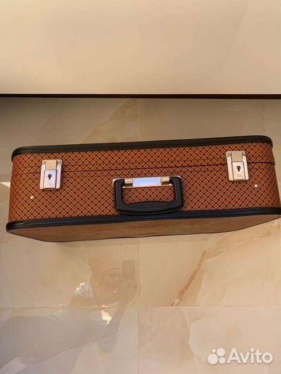 Чемодан 1985 год, Литва