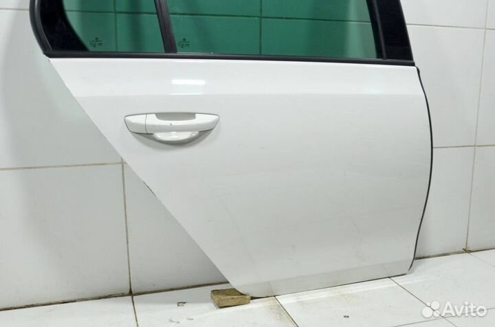 Дверь задняя правая Volkswagen Golf MK6 2008+