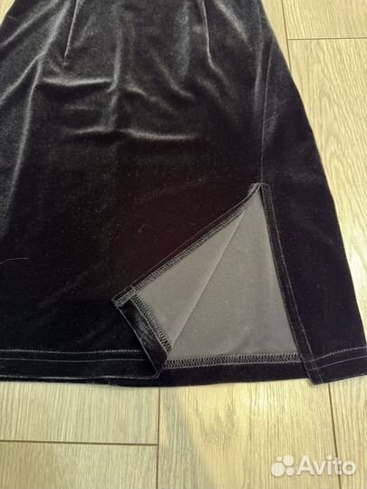 Вечернее бархатное платье