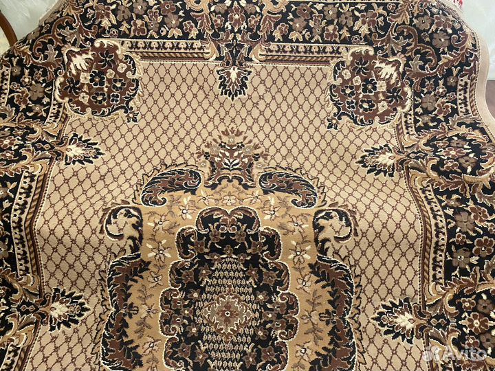 Ковер бу шерстяной