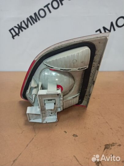 Фонарь крышки багажника левый BMW 5 E61 универсал