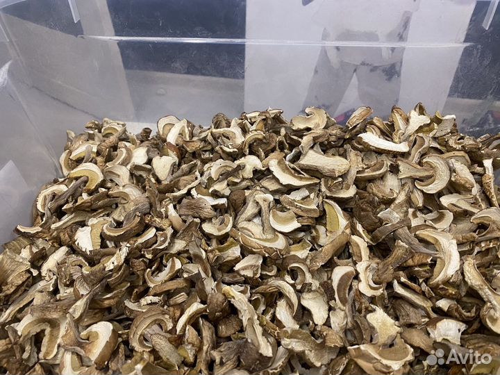 Грибы белые сушеные