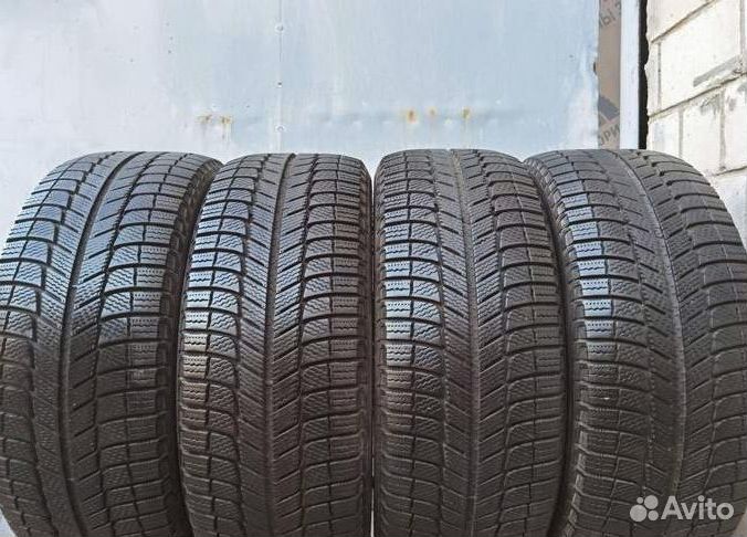 Michelin X-Ice XI3 245/45 R17 109Y