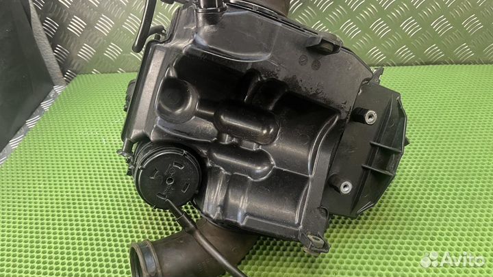 Короб воздушного фильтра (Airbox) BMW