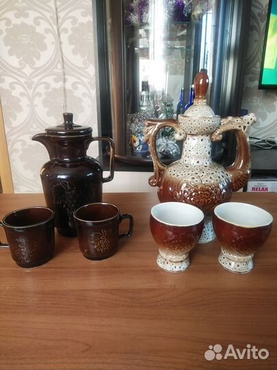 Глиняный кувшин