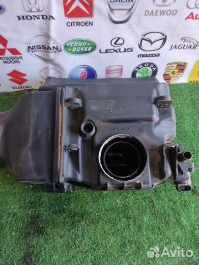 Корпус воздушного фильтра Renault Scenic 1 K4M 1.6