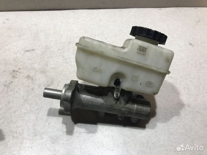 46090EB326 Бачок тормозного цилиндра Pathfinder 51