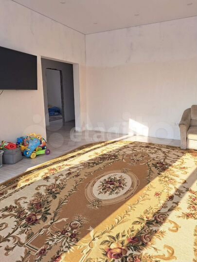 Дом 136 м² на участке 9,2 сот.