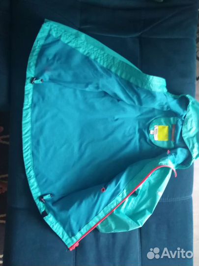 Ветровка для девочки