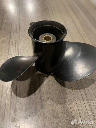 Винт гребной tohatsu 18/ mercury